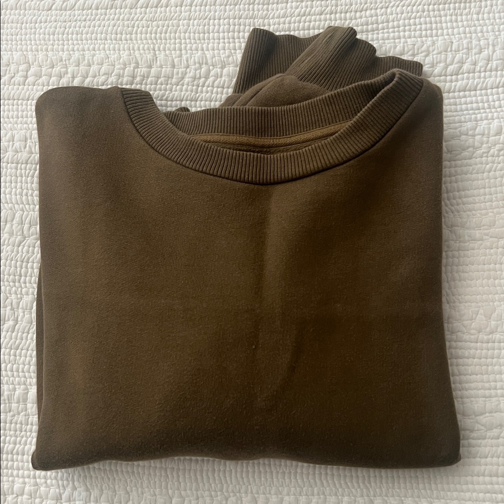 Everlane Crewneck